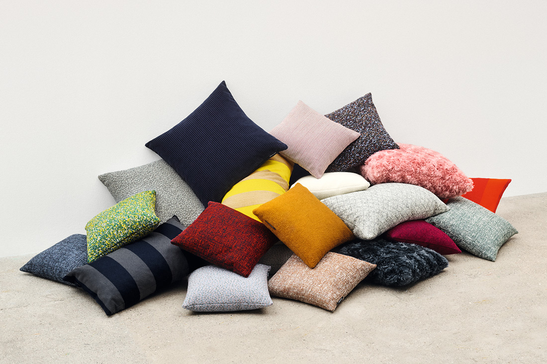 クヴァドラ/ラフ・シモンズのクッション