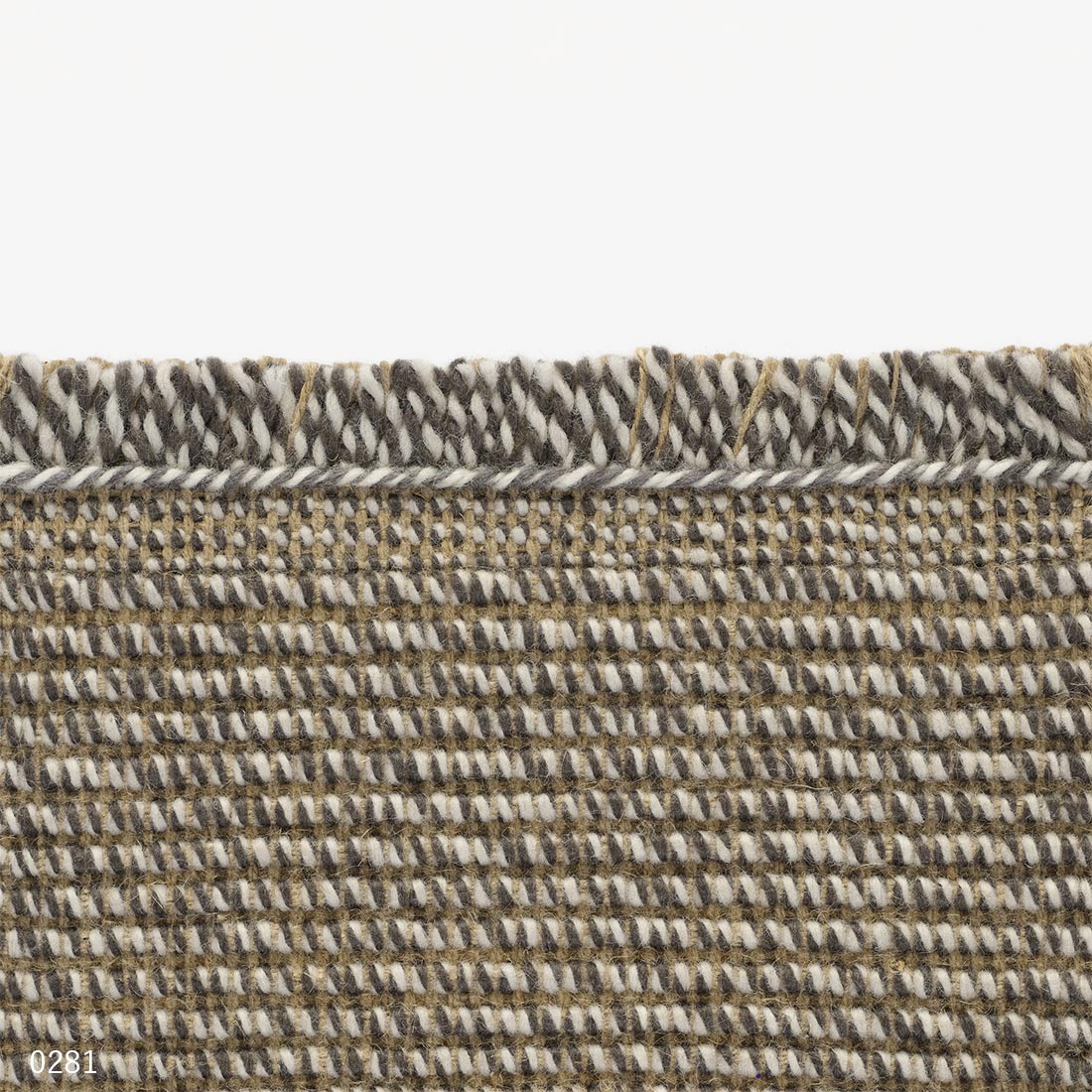 クヴァドラ ジュースアンドウール 0281 ラグ