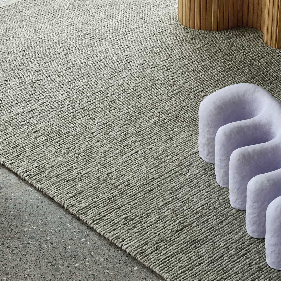 クヴァドラ アラム 0131 ラグ