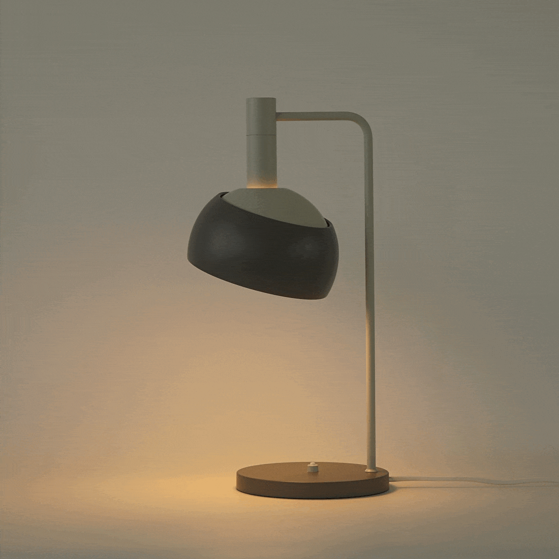 FJ Elements Table Lamp