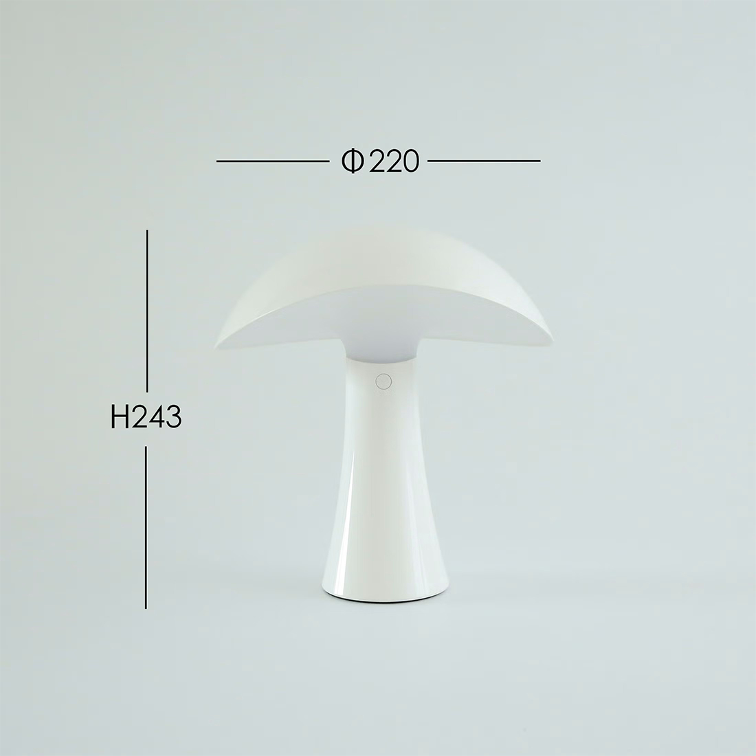 Rumee 220 ポータブルランプ