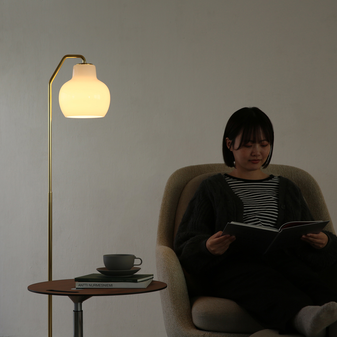 VL Ring Crown Floor Lamp