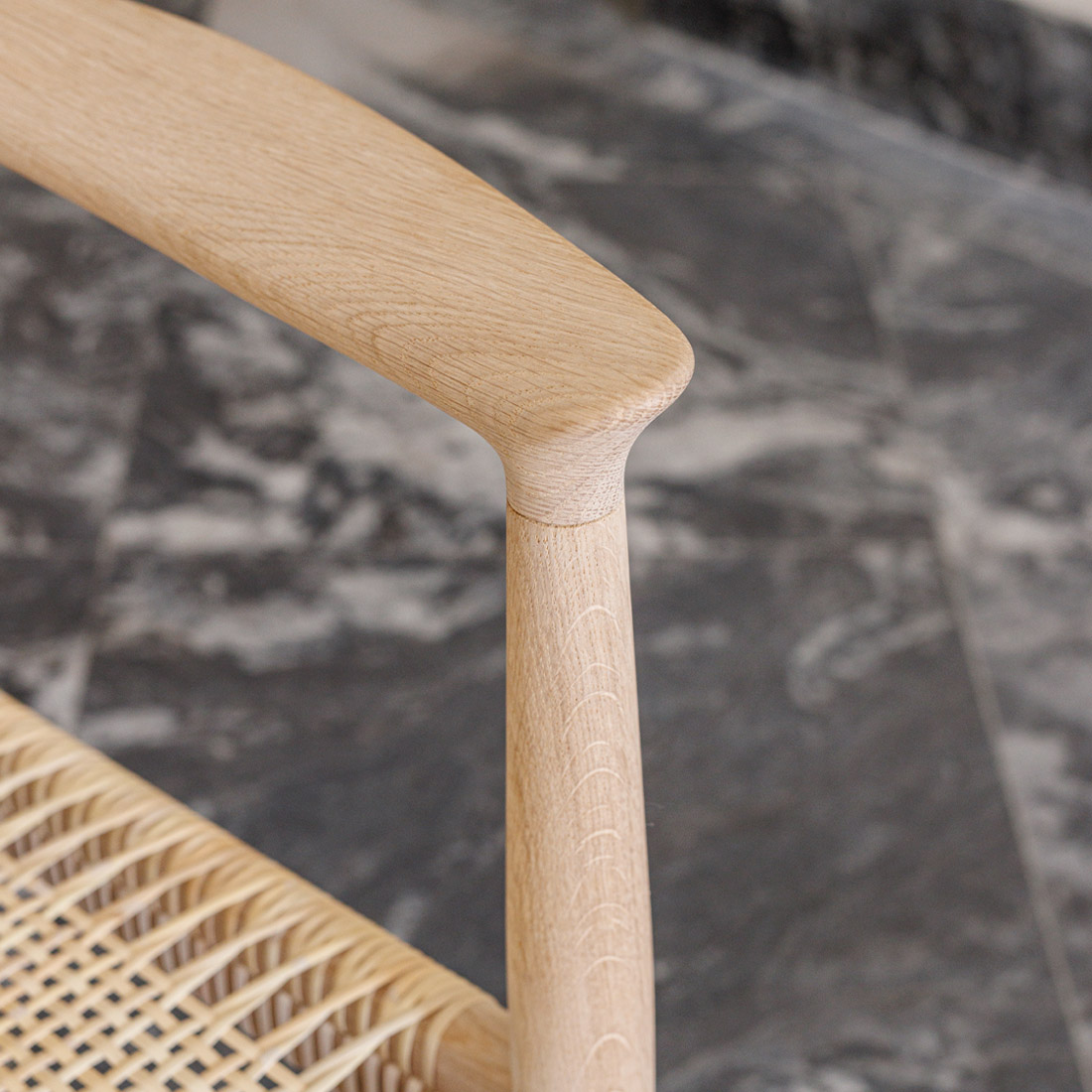 椅子の中の椅子「ザ・チェア」PP501