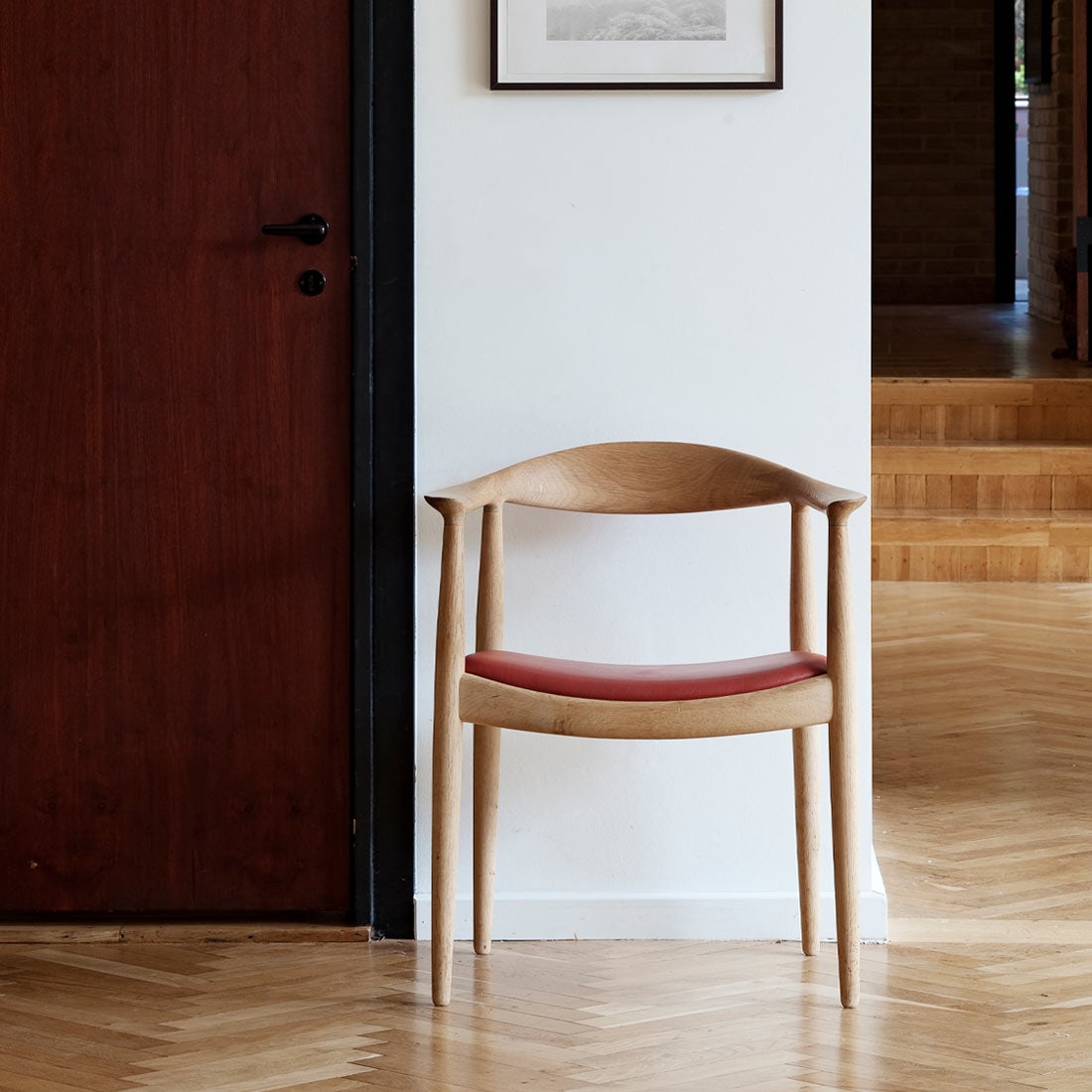 椅子の中の椅子 ザ・チェア PP503