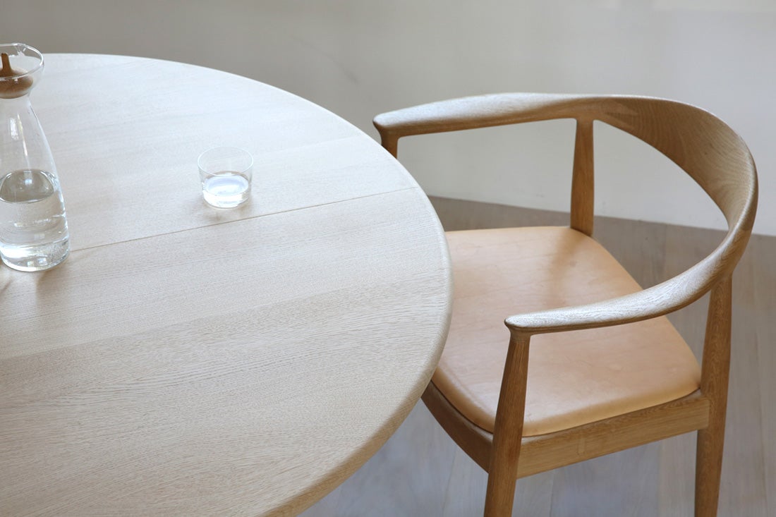 椅子の中の椅子 ザ・チェア PP503