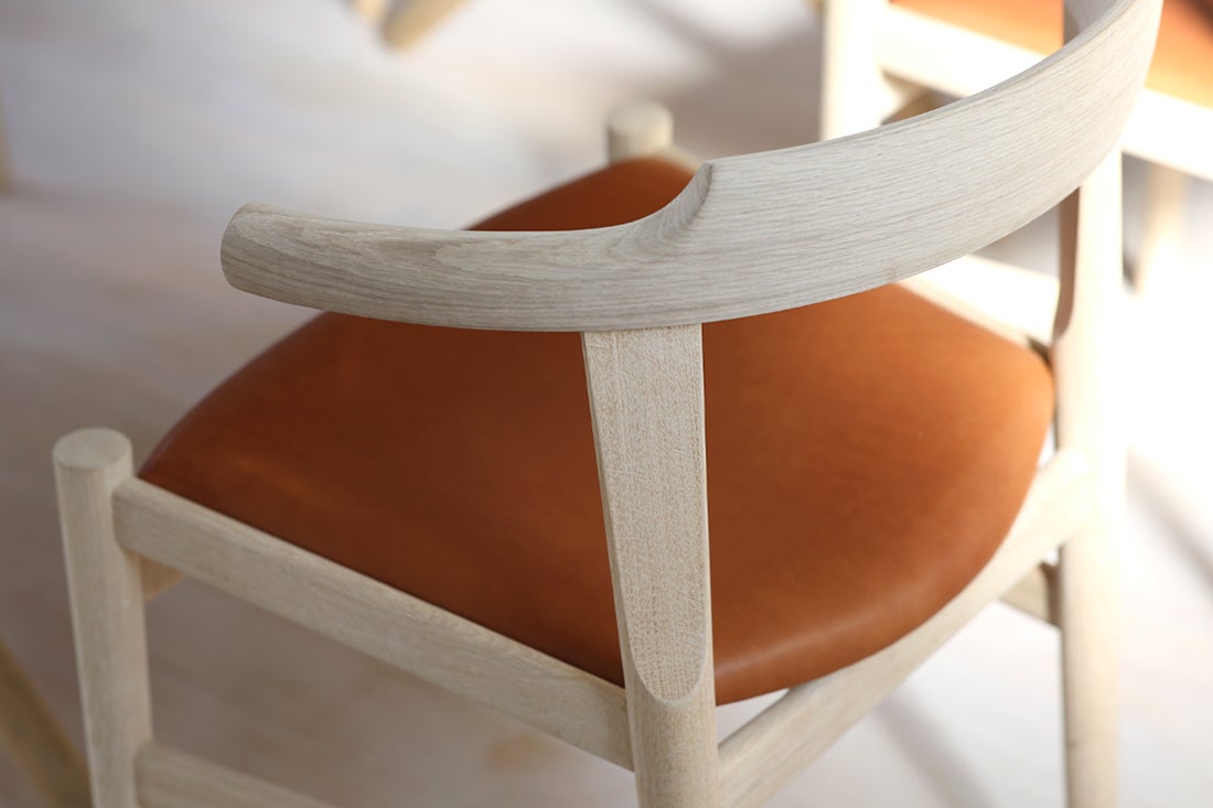 ウェグナーがたどり着いた究極のダイニングチェアPP58