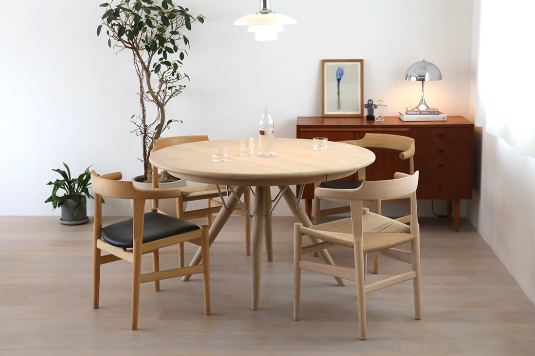 ウェグナーがたどり着いた究極のダイニングチェアPP58