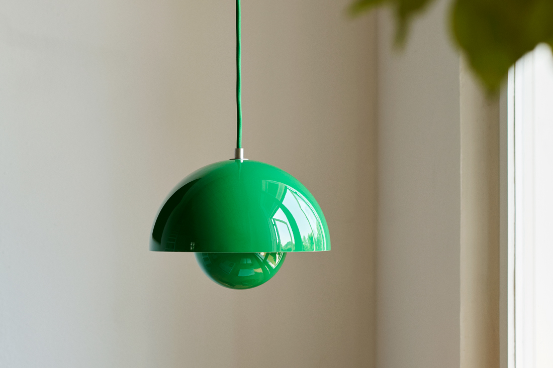 Flowerpot Pendant VP1