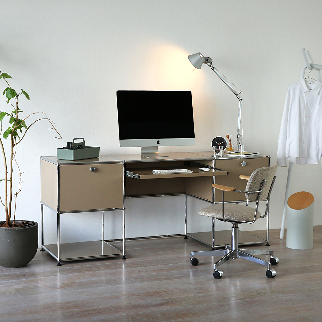 USM Haller デスク