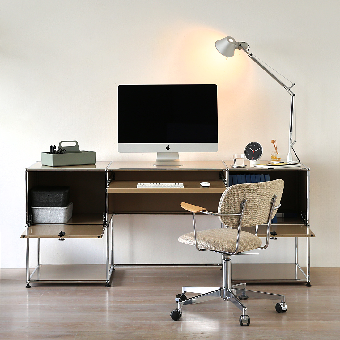 USM Haller デスク