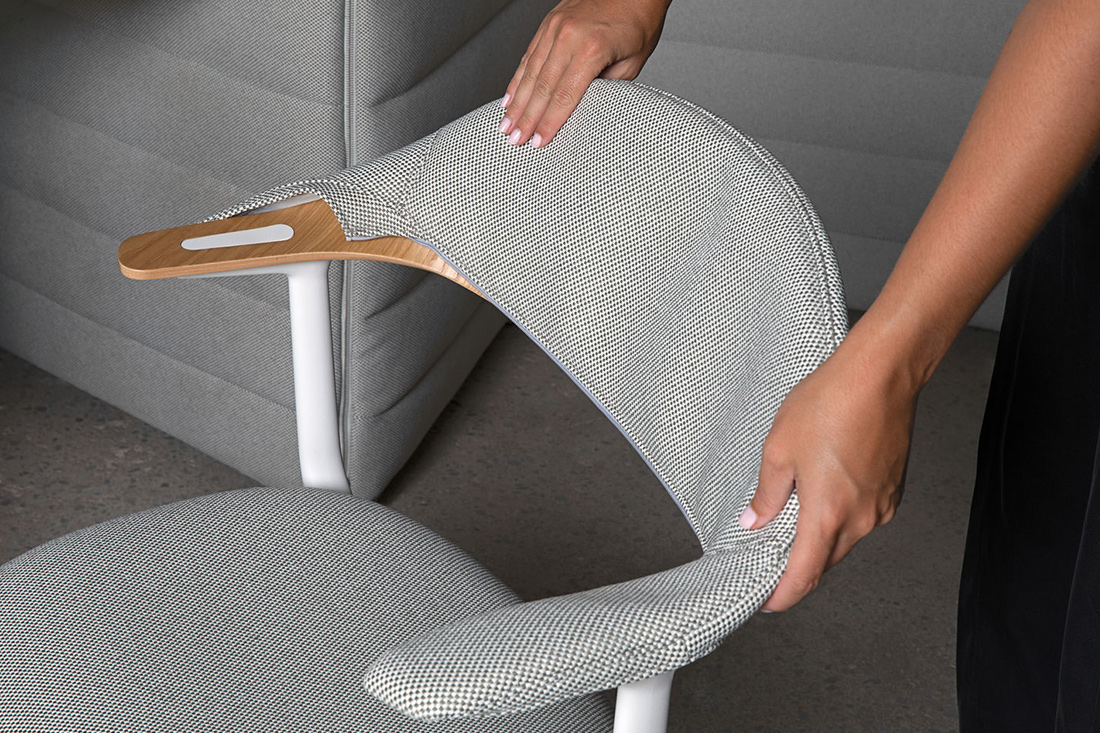 取り外し可能なシートカバー