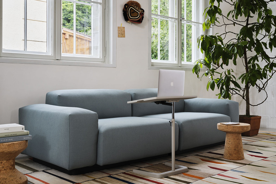 PC作業も快適なソファ