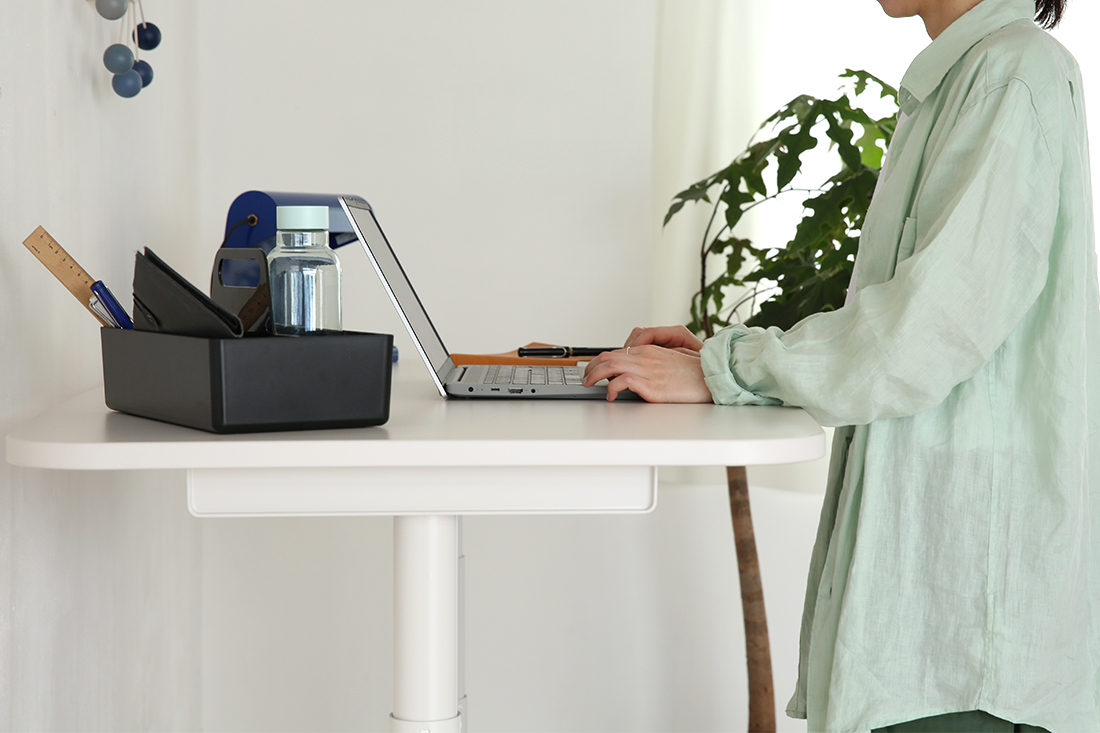昇降デスクでのPC作業