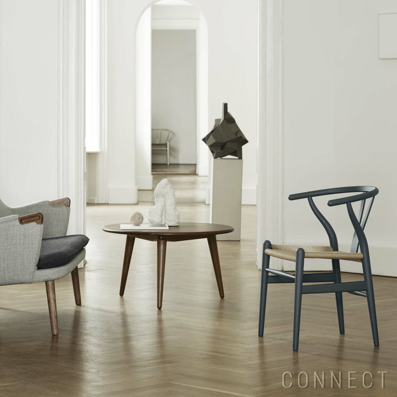CARL HANSEN & SON（カール・ハンセン＆サン） / CH008 / ウォルナット材・オイル仕上げ / φ78cm / コーヒーテーブル