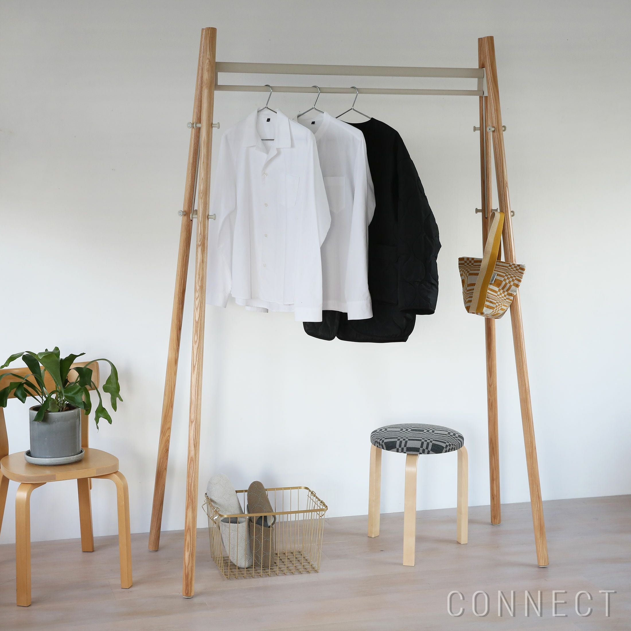 Artek（アルテック） / PN001 MAGAZINE RACK“KANTO“（マガジンラック