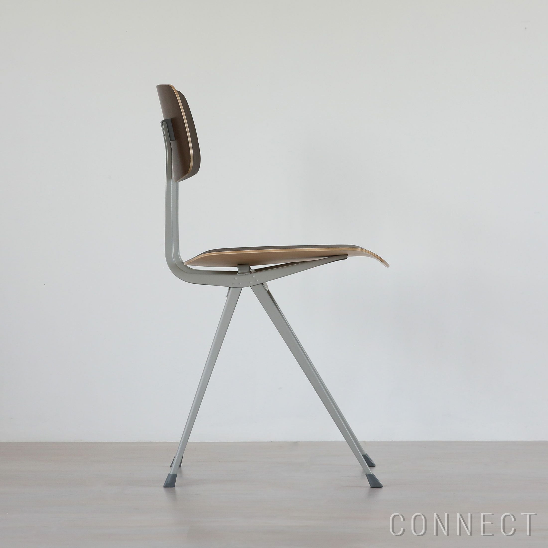 HAY（ヘイ） / RESULT CHAIR（チェア） / Beige Frame / スモーク