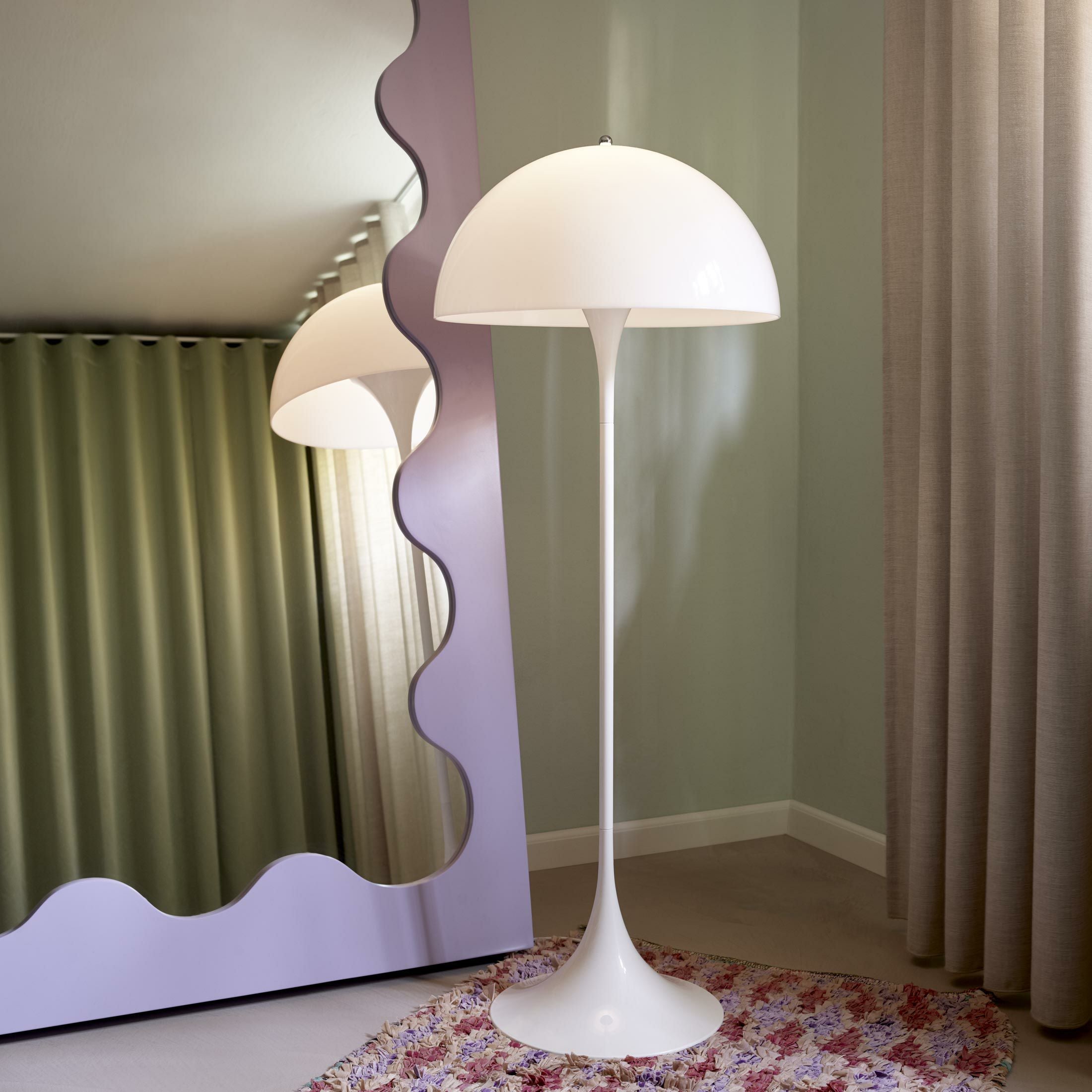 Louis Poulsen（ルイスポールセン） / AJ Floor（AJフロア） / 全8色