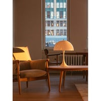 Louis Poulsen（ルイスポールセン） / Panthella 400 Table（パンテラ 400 テーブル）