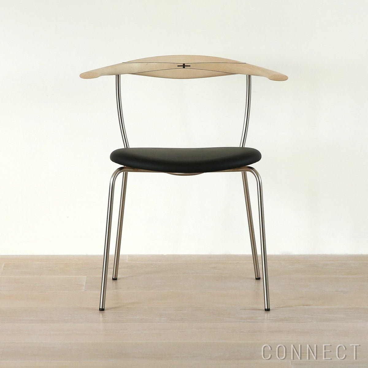 PP Mobler（PPモブラー） / PP701 チェア / アッシュ材・ソープフィニッシュ / エルモソフトレザー / ブラック