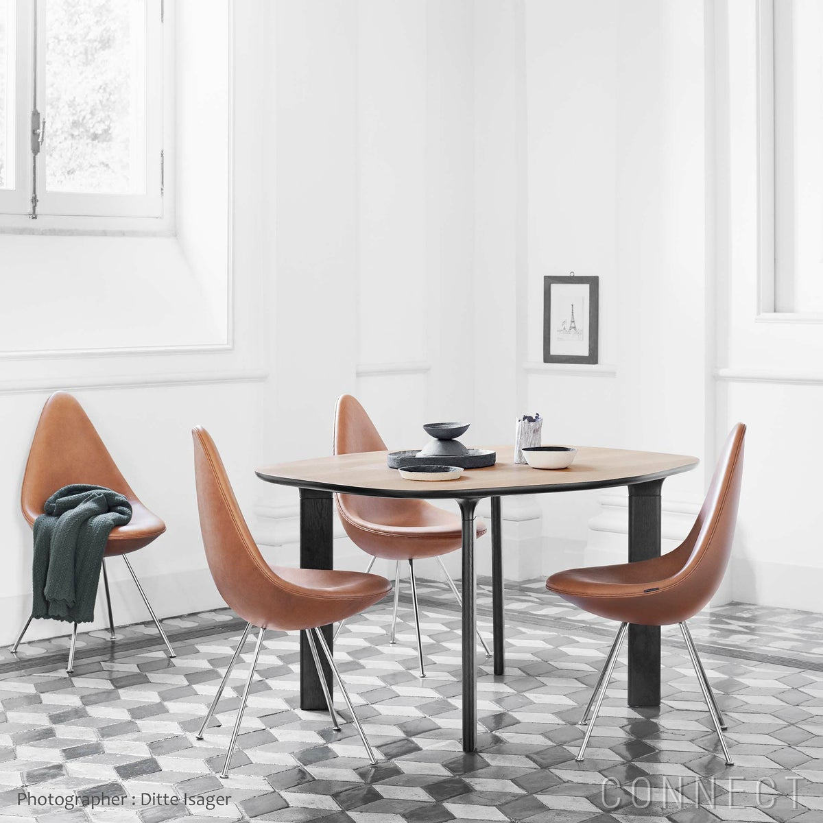 Fritz Hansen(フリッツ ハンセン) / DROP(ドロップチェア) / フルパディング　グレースレザー（ウォルナット） / クローム仕上げ