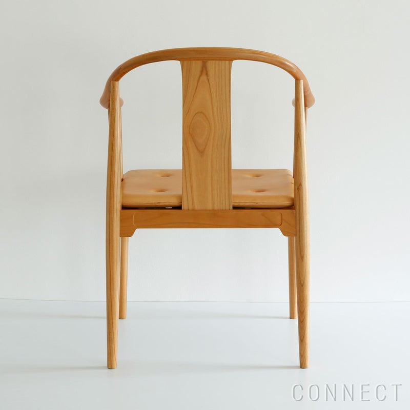 FRITZ HANSEN（フリッツ・ハンセン） / CHINA CHAIR（チャイナチェア） / チェリー（ラッカー仕上げ） / シートクッション：ナチュラルレザー