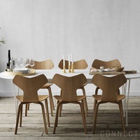 Fritz Hansen(フリッツ ハンセン)  グランプリチェア ウッドレッグ　　オーク