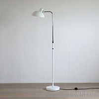 Fritz Hansen(フリッツ ハンセン)　KAISER IDELL(カイザー・イデル）　　　Luxus,フロアランプ,高さ調整、回転機能付き ホワイト
