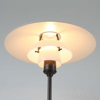 Louis Poulsen(ルイスポールセン)/　PH 3 1/2-2 1/2 Table