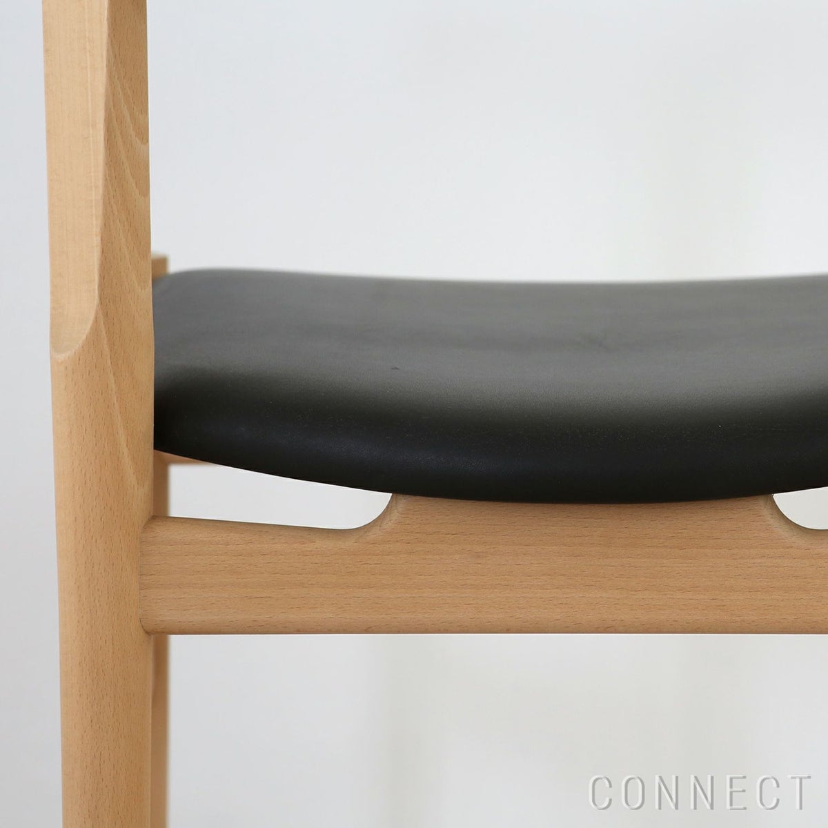 PP Mobler（PPモブラー） PP58 チェア / ビーチ材・ソープフィニッシュ / エルモソフトレザー / ブラック