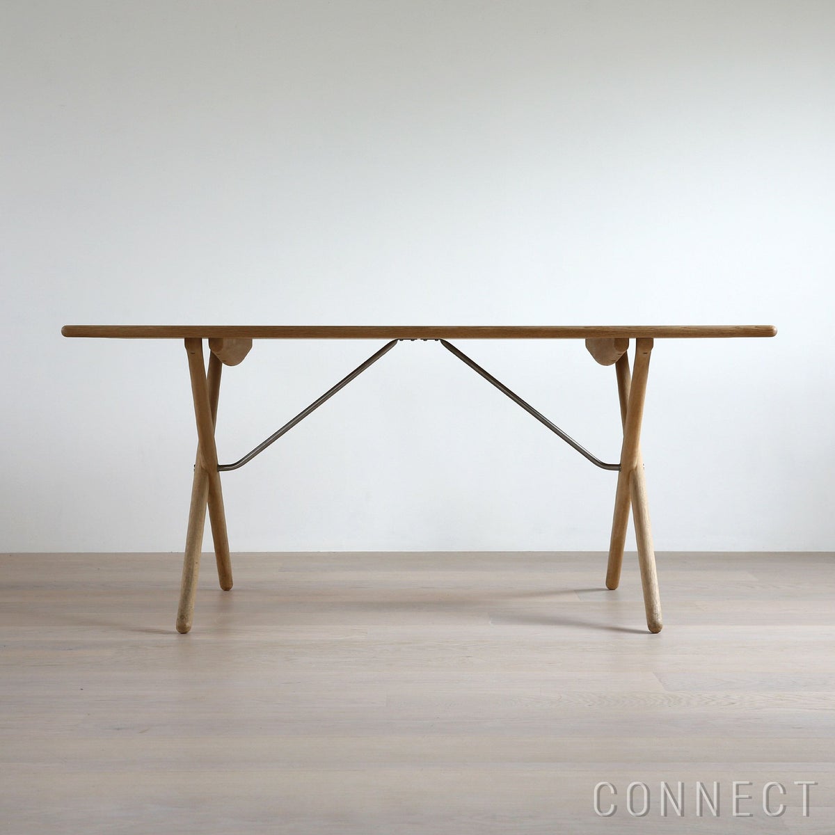 PP Mobler（PPモブラー） / PP85/160 Cross Legged Table（クロスレッグドテーブル） / オーク材・ソープ仕上げ
