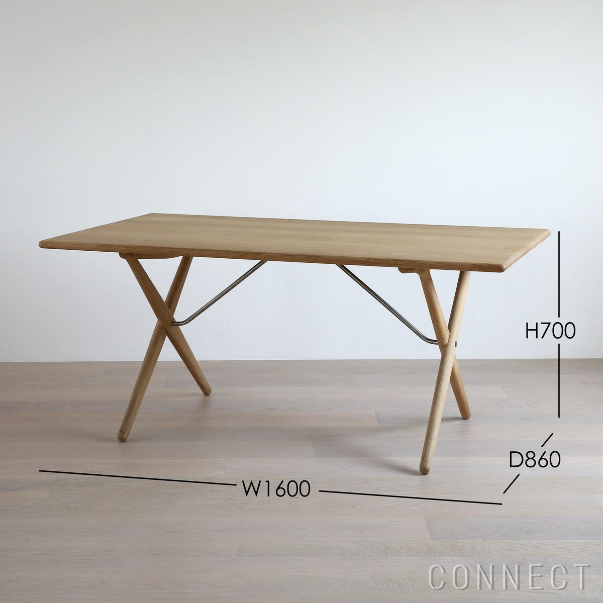 PP Mobler（PPモブラー） / PP85/160 Cross Legged Table（クロスレッグドテーブル） / オーク材・ソープ仕上げ
