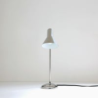 Louis Poulsen(ルイスポールセン) / AJ Mini Table（AJ ミニ テーブル） ポリッシュステンレス