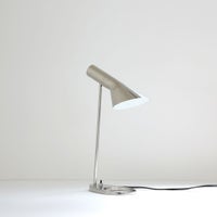 Louis Poulsen(ルイスポールセン) / AJ Mini Table（AJ ミニ テーブル） ポリッシュステンレス