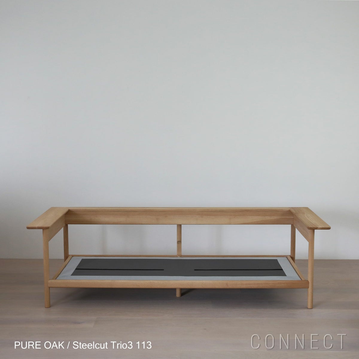 KARIMOKU CASE STUDY（カリモクケーススタディ） / KINUTA N-S01 / ノームソファ 220 / Steelcut Trio3 113