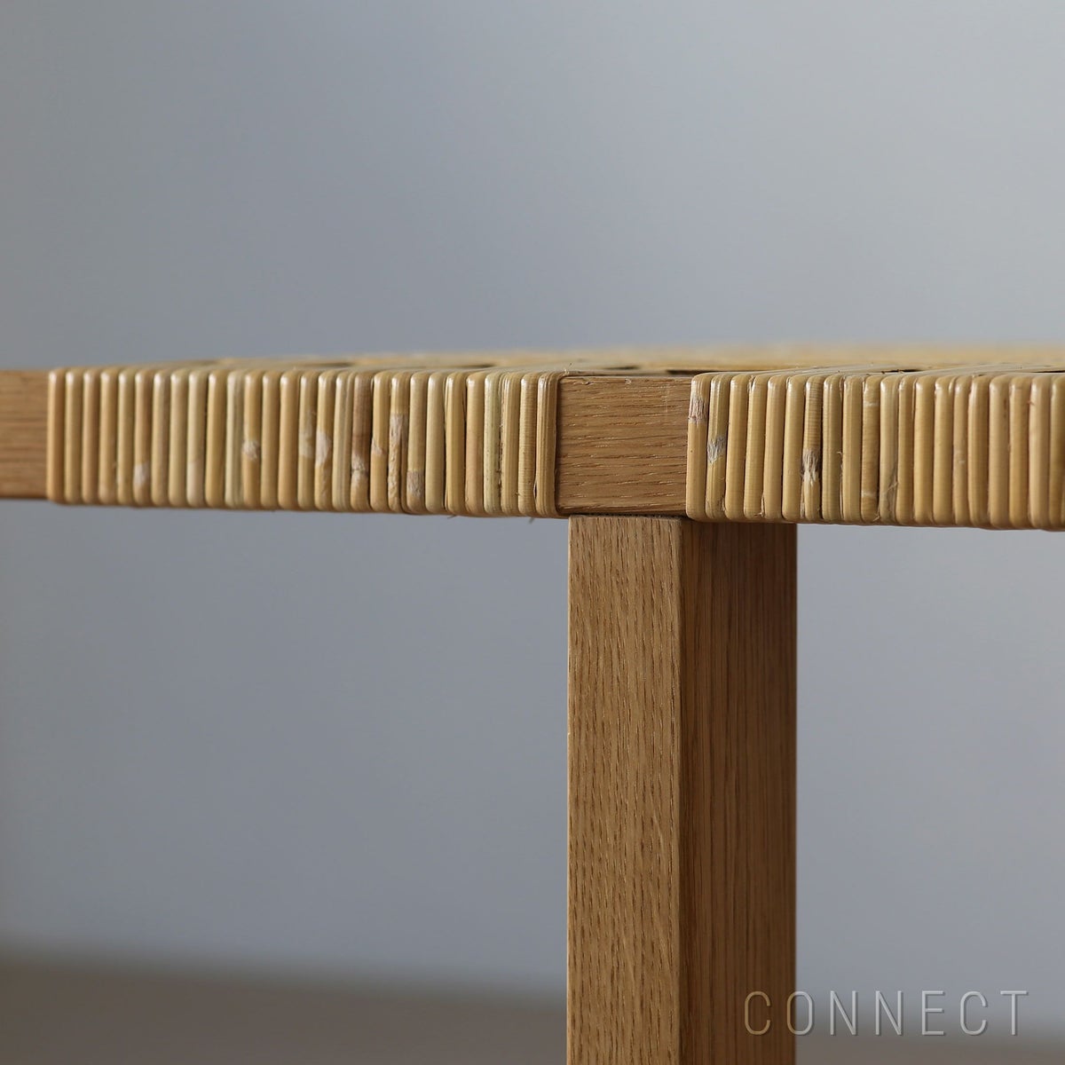 CARL HANSEN & SON（カール・ハンセン＆サン）/BM0488 コーヒーテーブル/オーク材・オイル仕上げ・籐張り（ラタン）/サイドテーブル