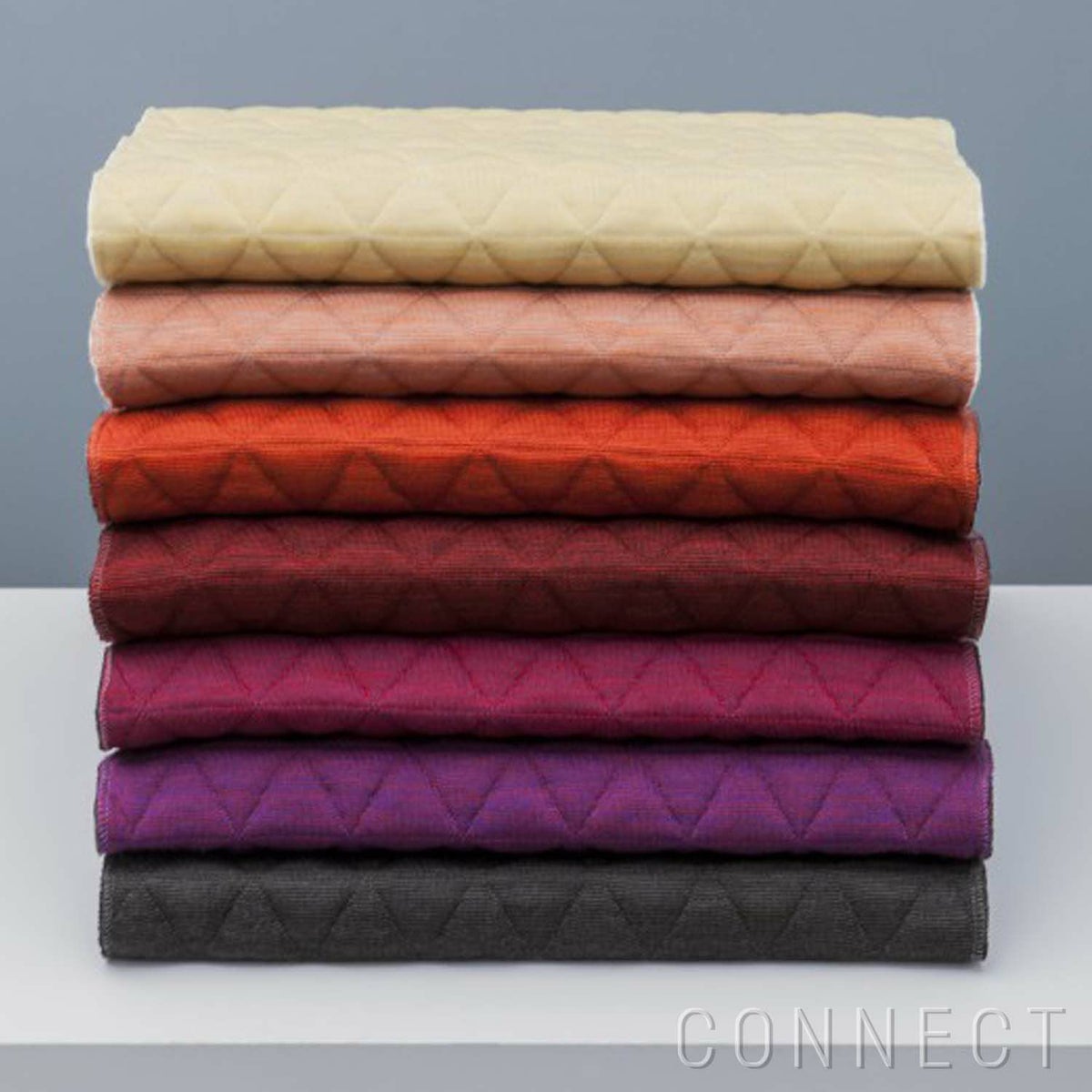 Kvadrat / FEBRIK（クヴァドラ / フェブリック） /Triangle（トライアングル）/13005/ファブリック