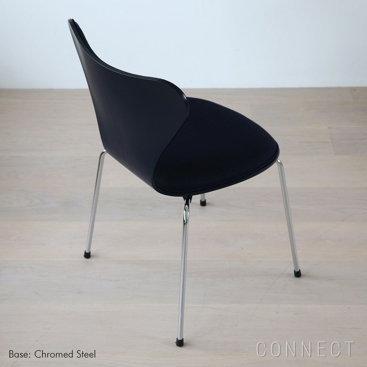 FRITZ HANSEN(フリッツ・ハンセン)/ SERIES 7（セブンチェア） / ミッドナイトブルー / カラードアッシュ / フロントパディング / Sunniva 192