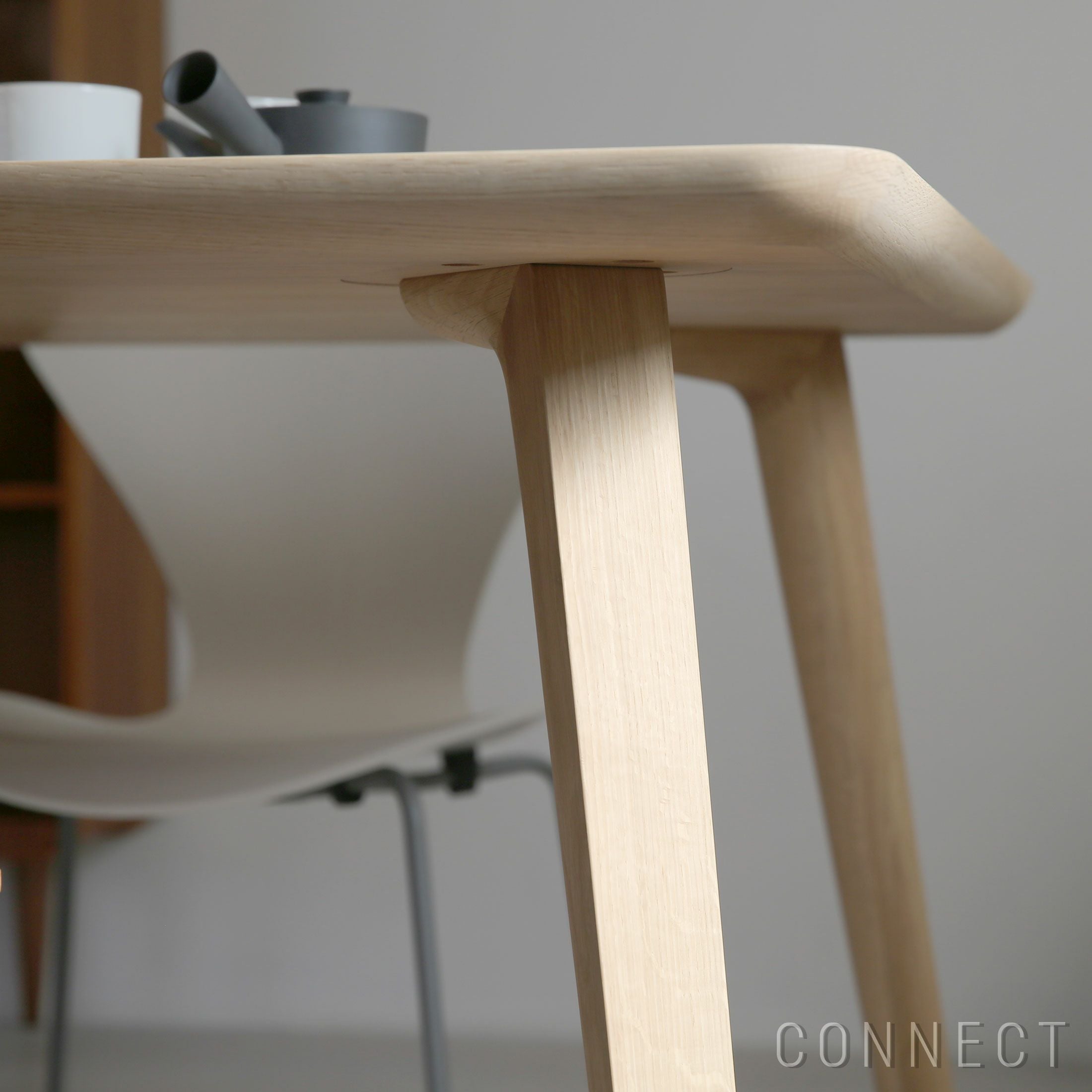 Karimoku New Standard（カリモク ニュースタンダード） / SCOUT TABLE
