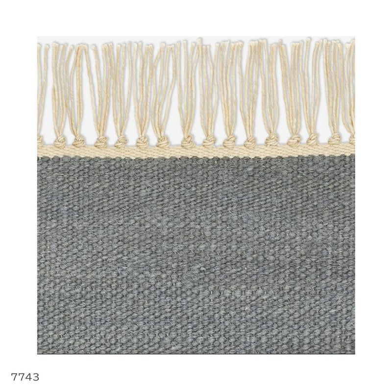 Kvadrat / Kinnasand（クヴァドラ / キナサン）/Vintage Naturally Coloured Fringes（ヴィンテージ ナチュラリー カラード フリンジ）/7154000（180cm×240cm）/ラグ