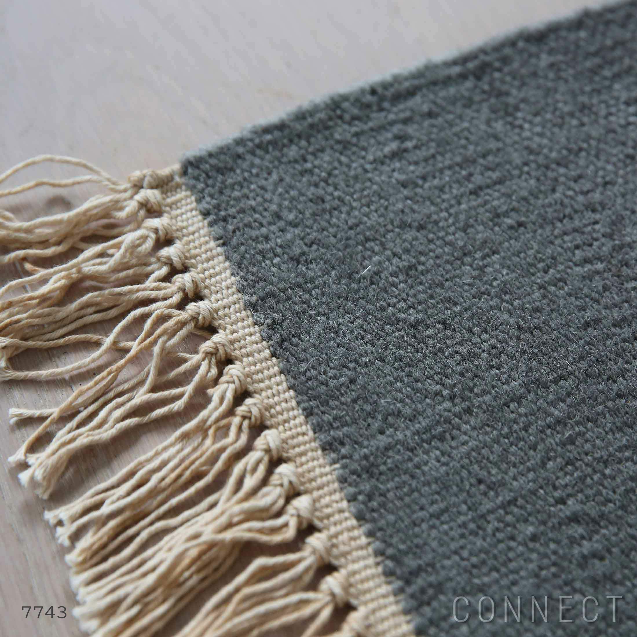Kvadrat（クヴァドラ）ラグ Vintage Naturally Coloured Fringes 180