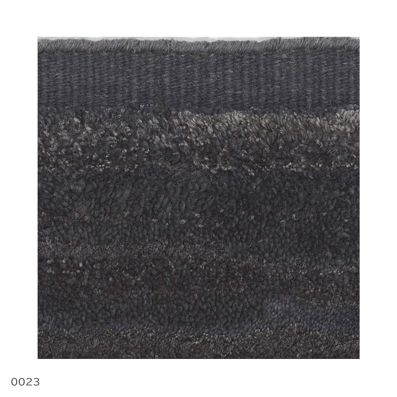 Kvadrat / Kinnasand（クヴァドラ / キナサン） / Cascade（カスケード） / 7220000（180cm×240cm） / ラグ