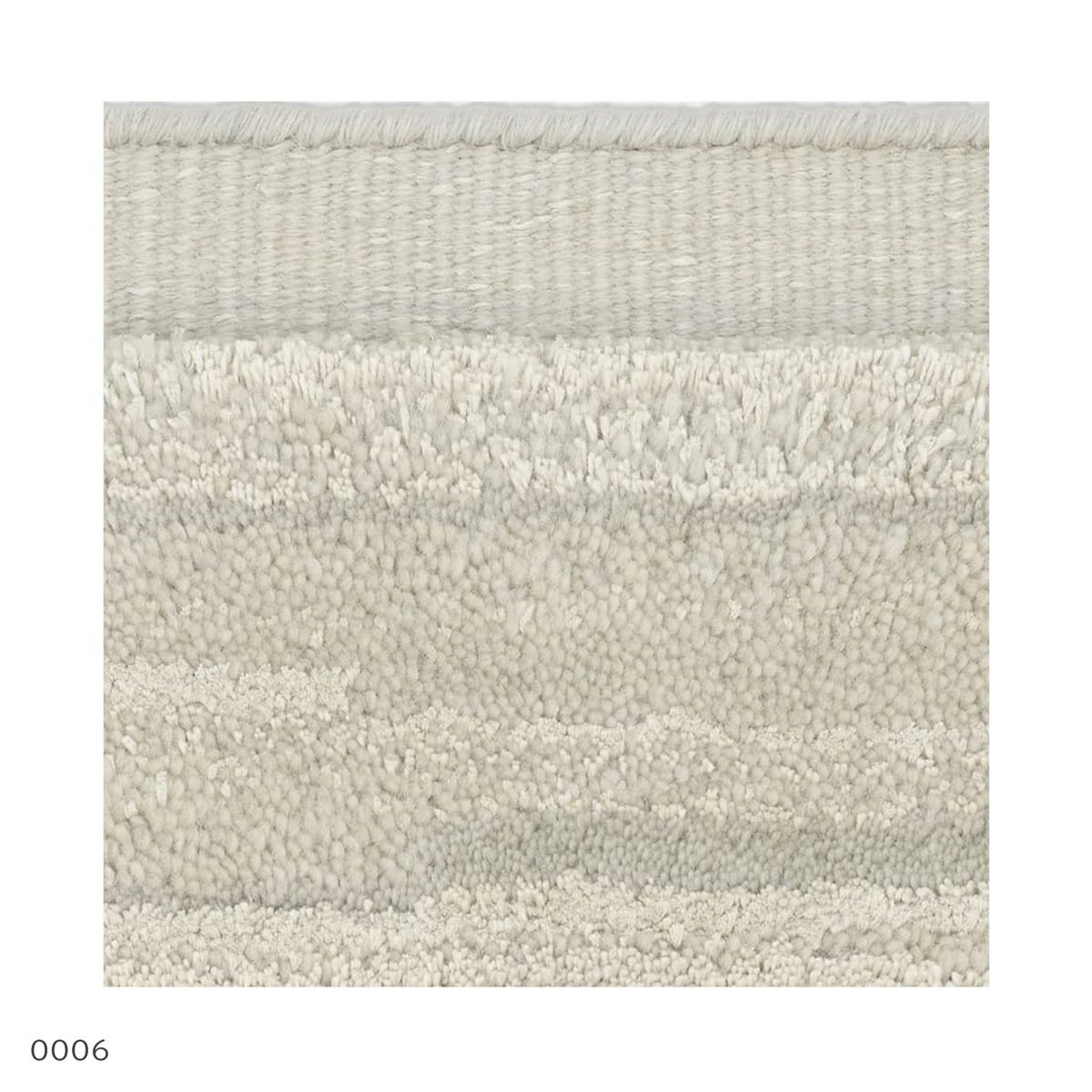 Kvadrat / Kinnasand（クヴァドラ / キナサン） / Cascade（カスケード） / 7220000（200cm×300cm） / ラグ