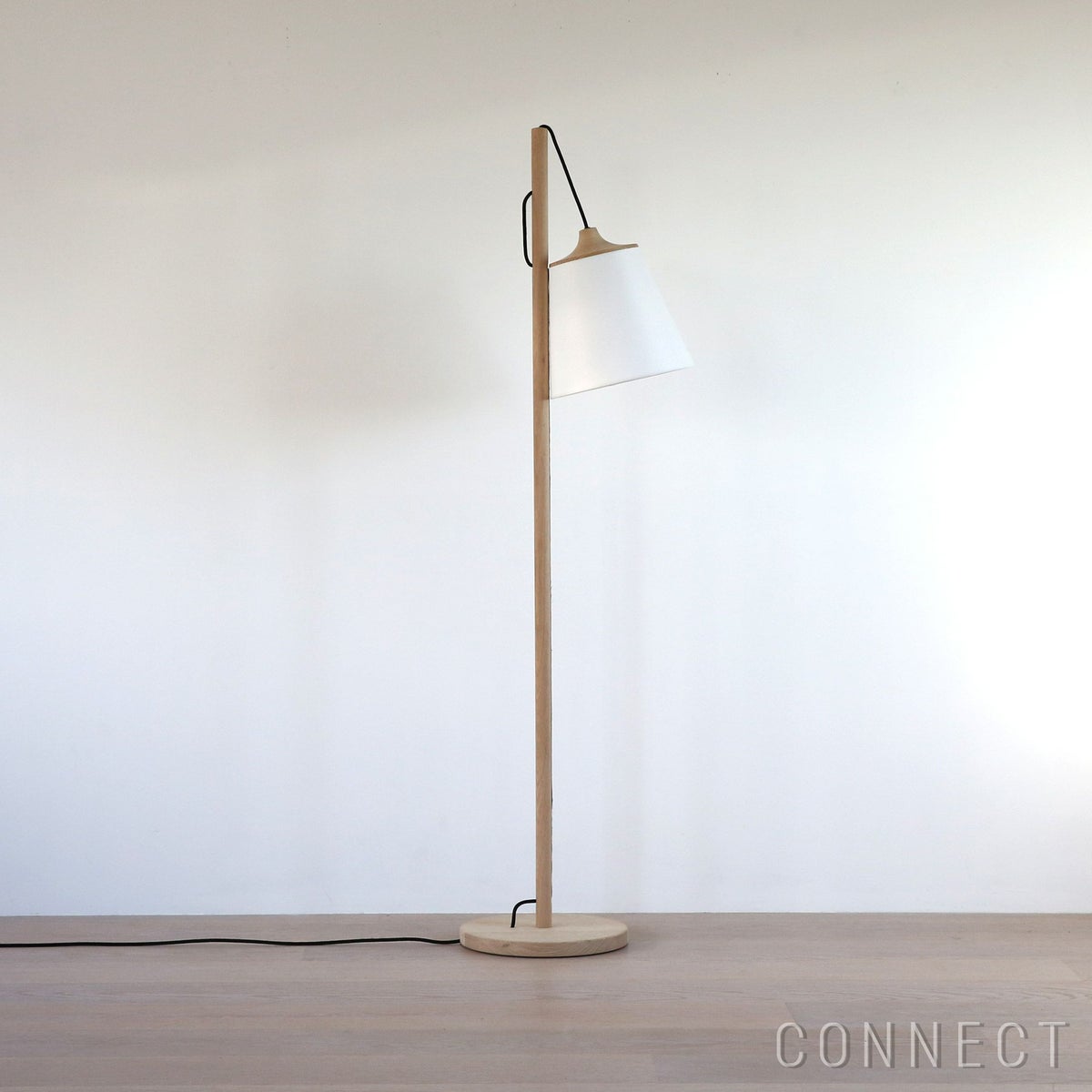 muuto（ムート） / PULL FLOOR LAMP（プルフロアランプ）