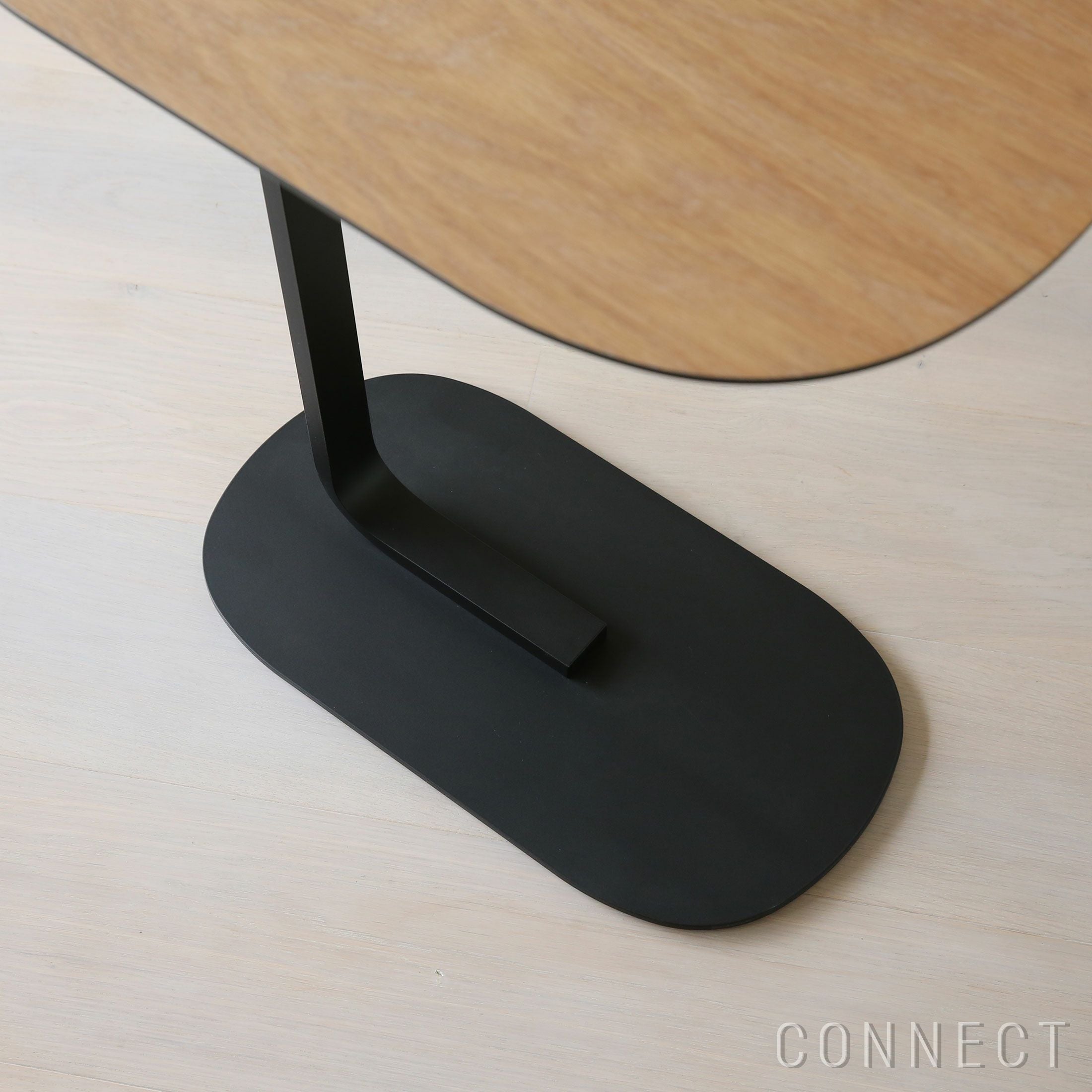 リビングキャンペーンpt10倍】muuto（ムート） / RELATE SIDE TABLE