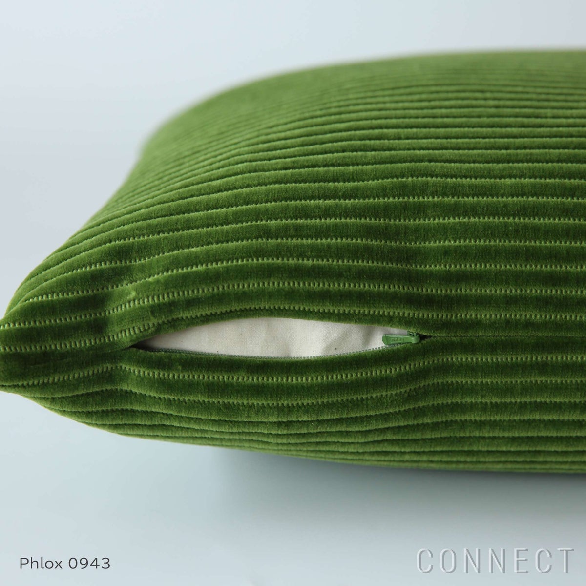 Kvadrat/Raf Simons（クヴァドラ/ラフ・シモンズ） / クッション45×45cm / Phlox（フロックス） / アクセサリー