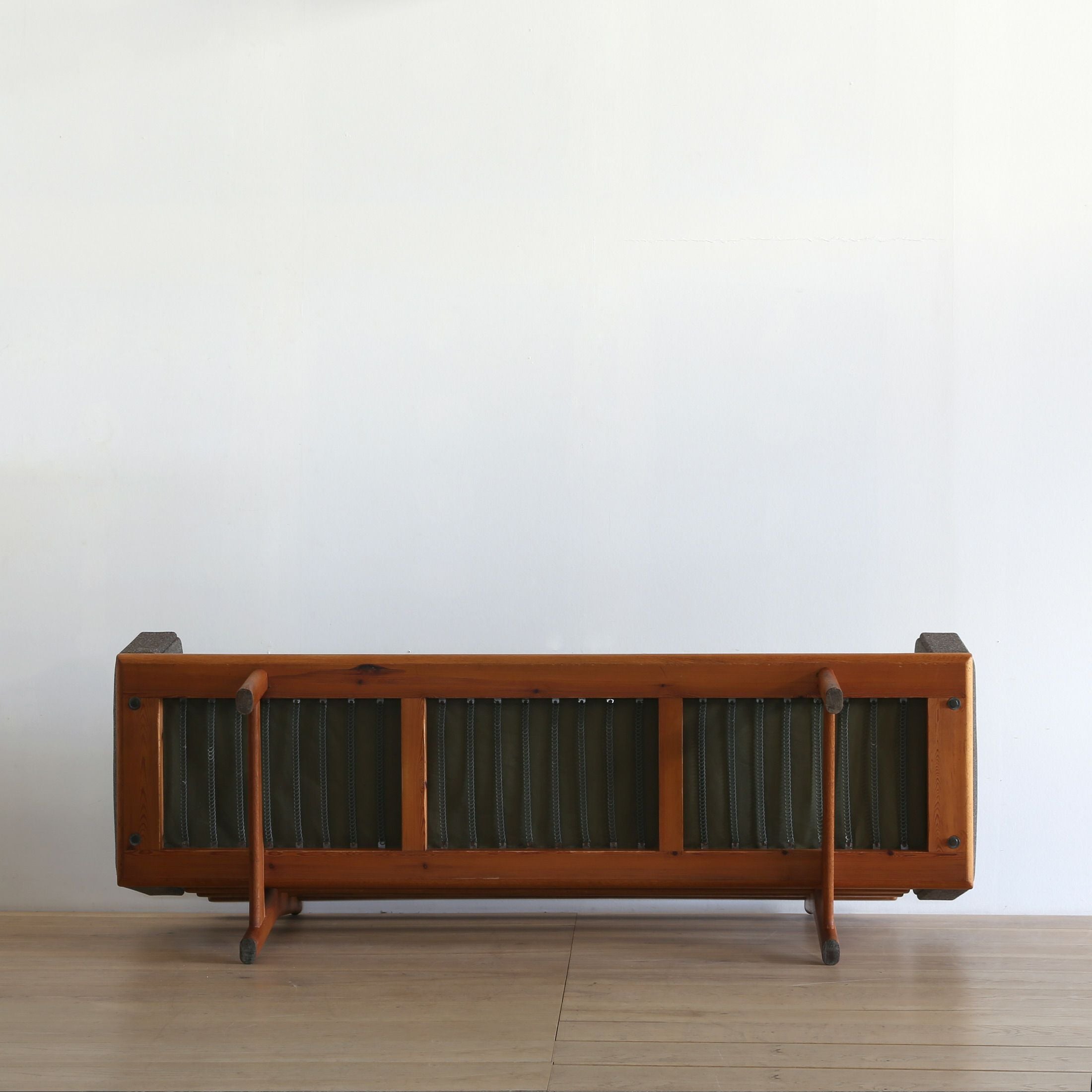 Hans.J.Wegner（ハンス・J・ウェグナー） / GE236 ソファ 3シーター