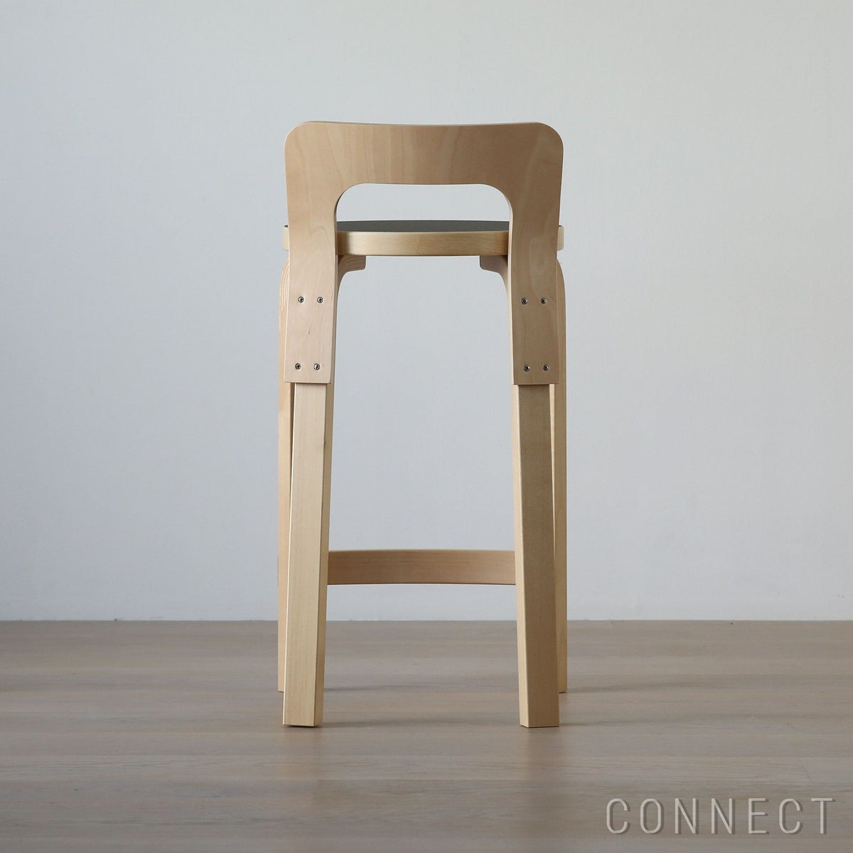 Artek（アルテック） / K65 ハイチェア / バーチ材・ ナチュラルラッカー仕上げ / 座面・ブラックリノリウム / スツール