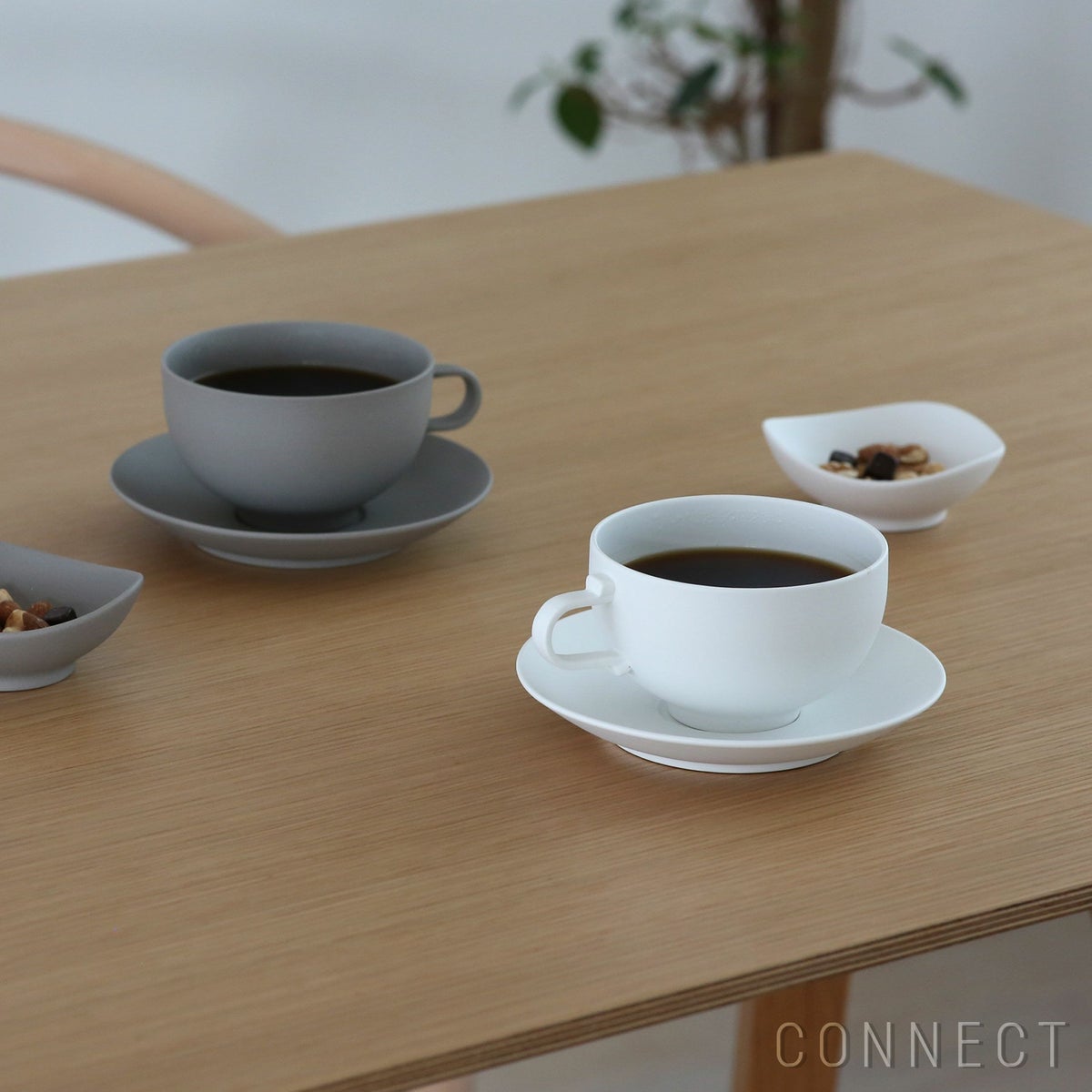 yumiko iihoshi porcelain （イイホシユミコ） / SHIONARI（シオナリ） / cup（M） / ホワイト