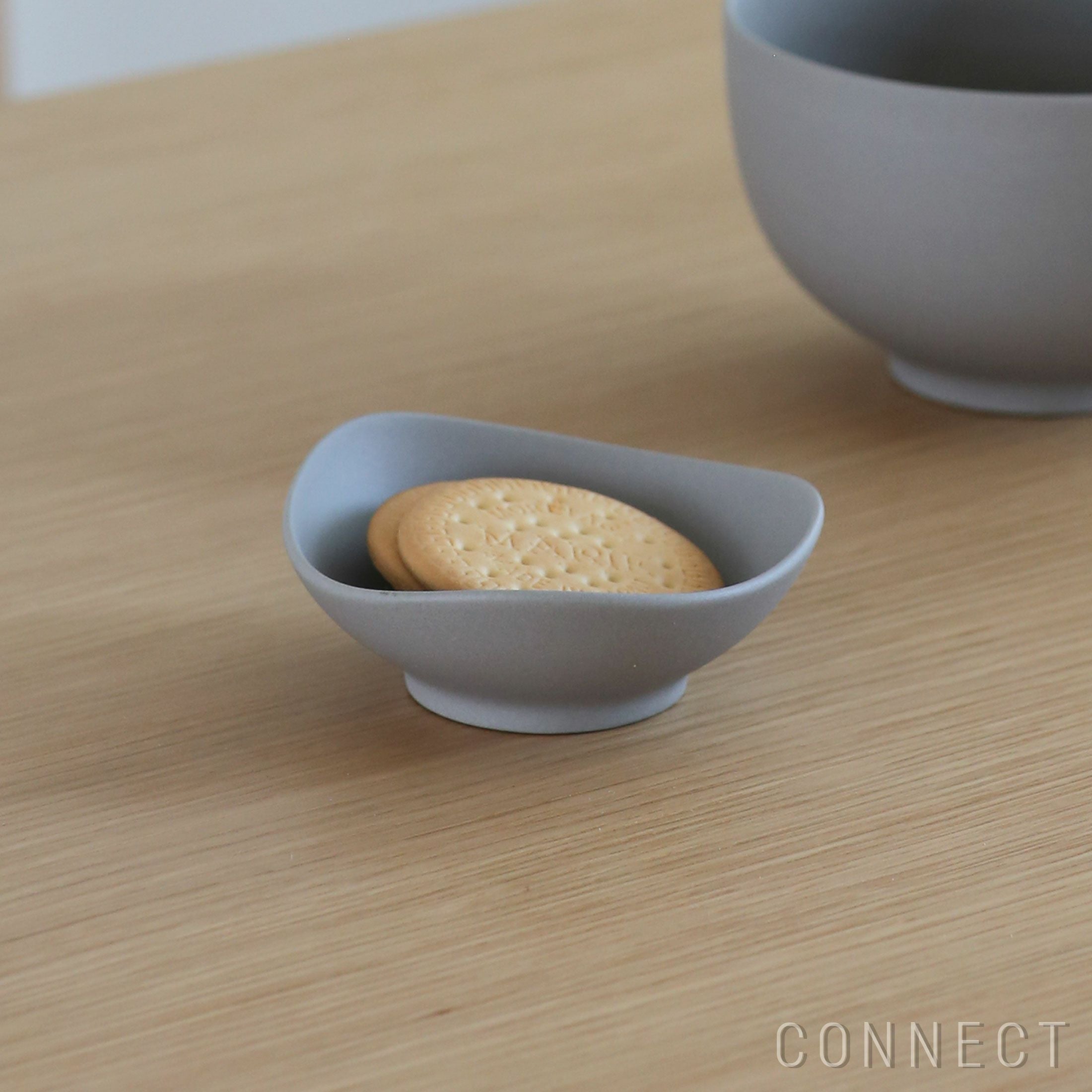 イイホシユミコ ×スヌーピー　SHIONARI almond dish ペア yumiko iihoshi porcelain （イイホシユミコ） / SHIONARI（シオナリ