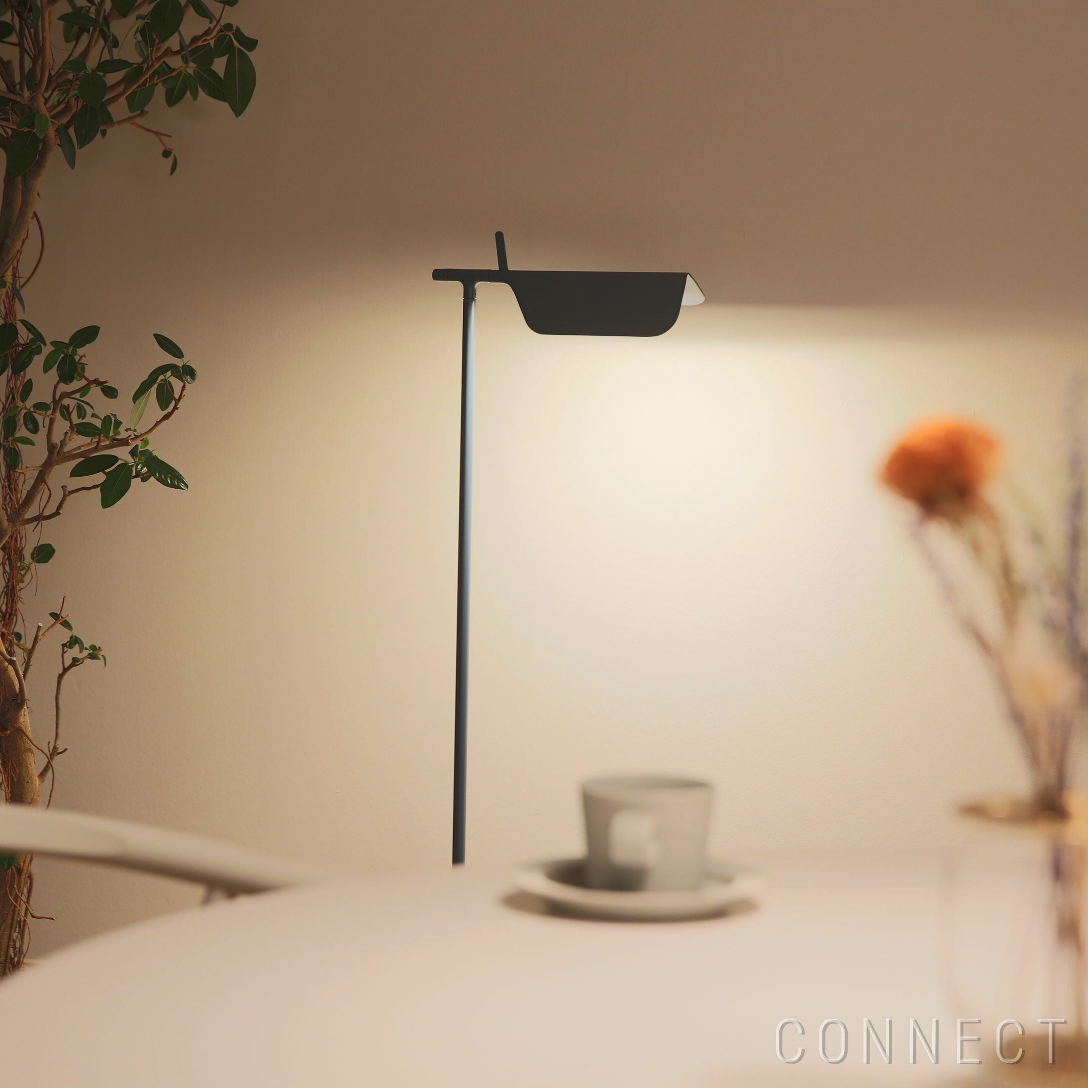 FLOS（フロス） Tab F（タブF） テーブルランプ【難あり】定価:約9万円 決算キャンペーンpt10倍】FLOS（フロス） / TAB F（タブF） / 全4色